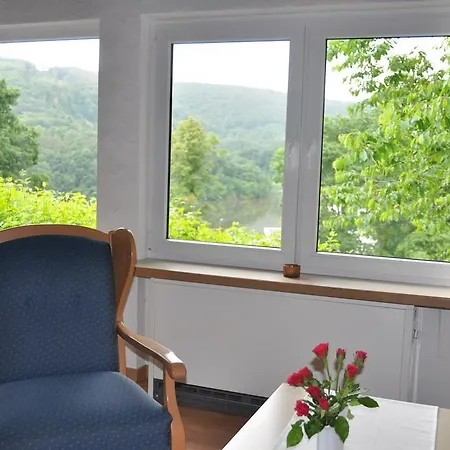 Eifel Landhaus Seeblick *