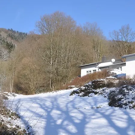 別荘 Eifel Landhaus Seeblick