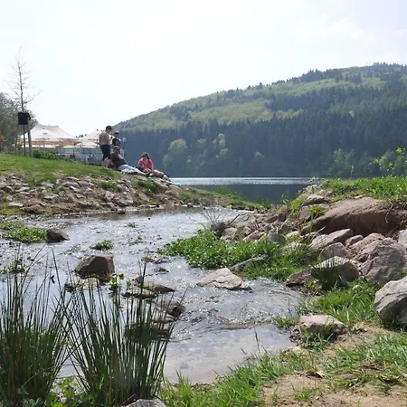 別荘 Eifel Landhaus Seeblick Biersdorf